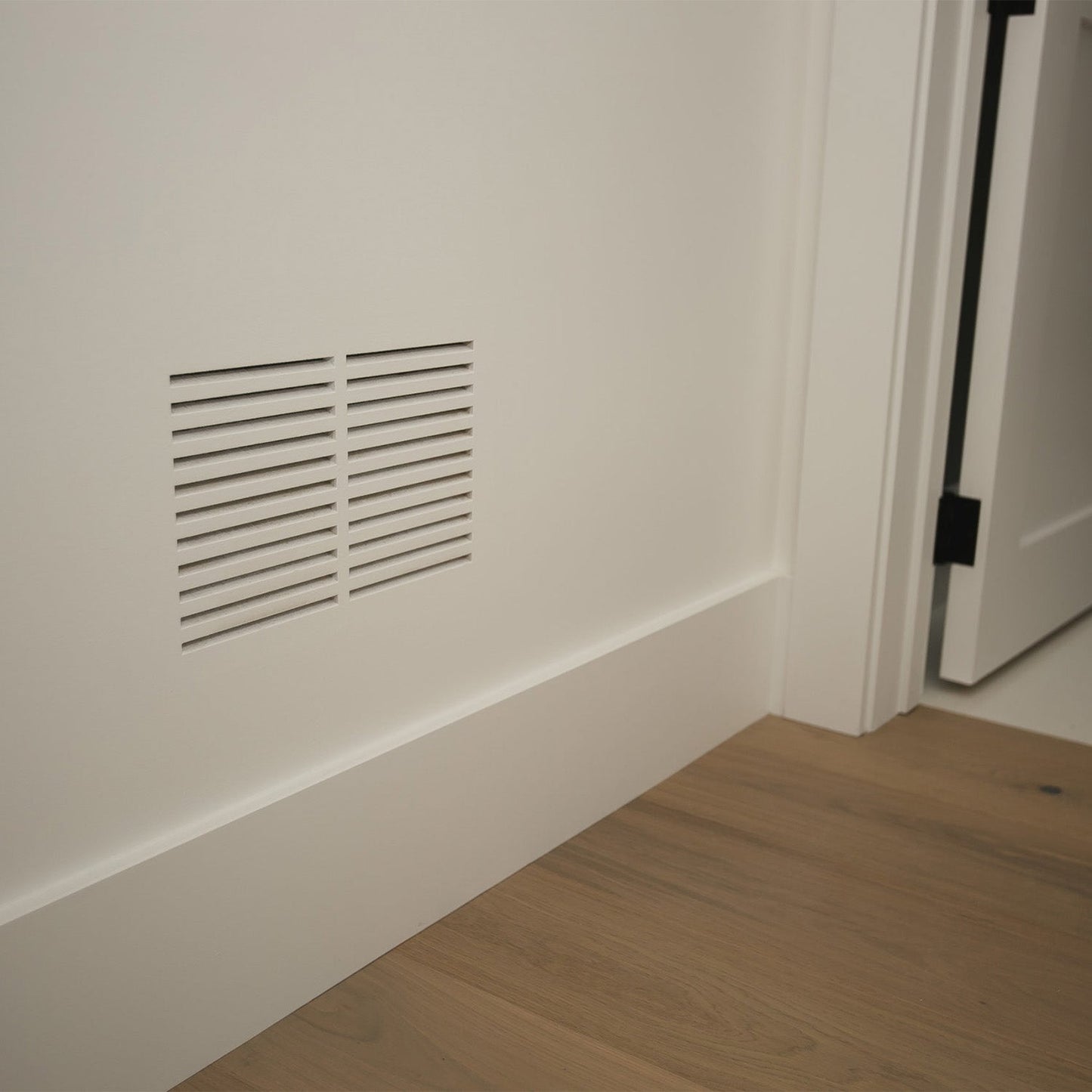 ENVISIVENT (CB5000) – PERMANENT MUD-IN FLUSH MOUNTED WALL AIR RETURN, 14” X 8” DUCT